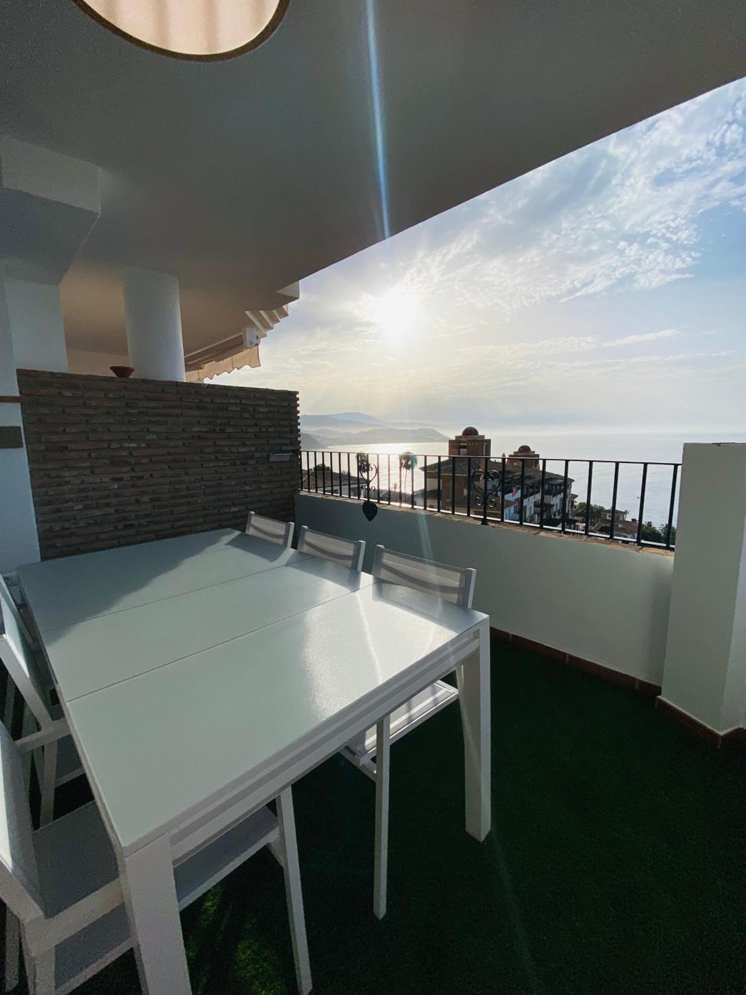 Jardines De Adnania En Marina Del Este Con Vista Al Mar Ada La Herradura  Kültér fotó