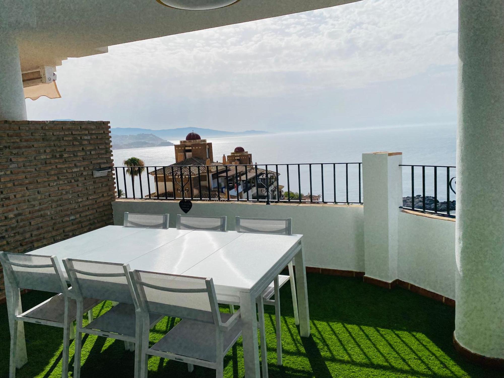 Jardines De Adnania En Marina Del Este Con Vista Al Mar Ada La Herradura  Kültér fotó