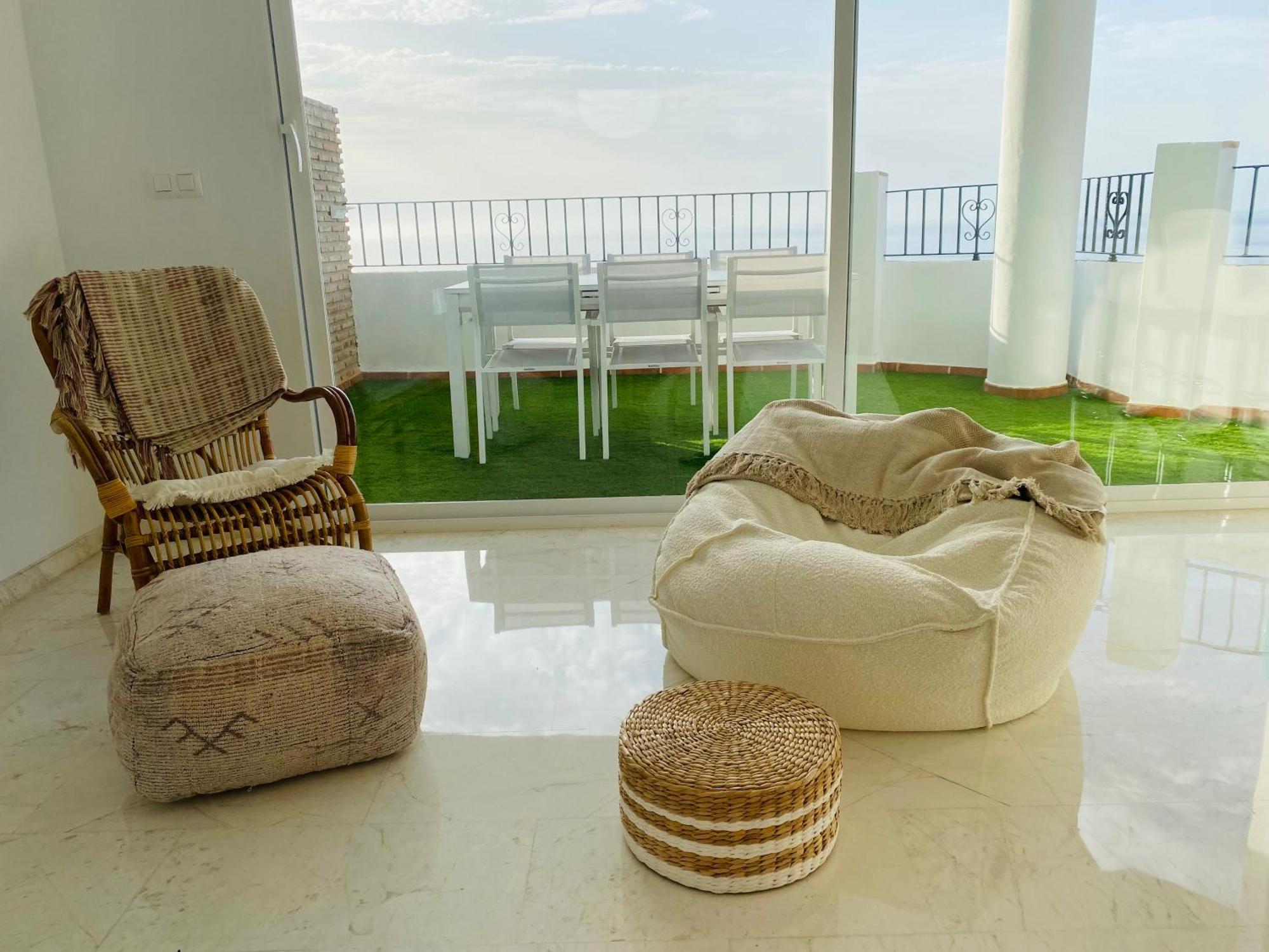 Jardines De Adnania En Marina Del Este Con Vista Al Mar Ada La Herradura  Kültér fotó