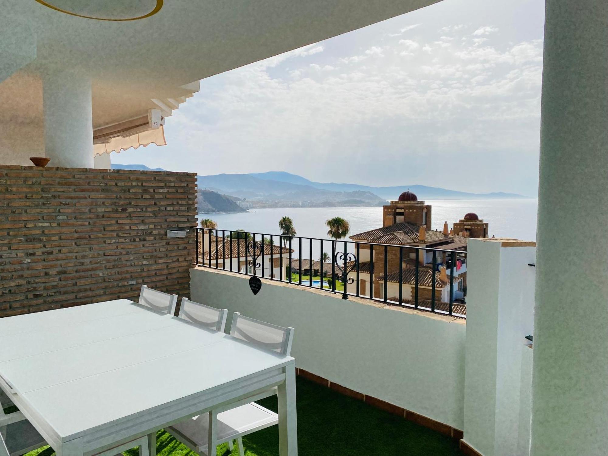 Jardines De Adnania En Marina Del Este Con Vista Al Mar Ada La Herradura  Kültér fotó
